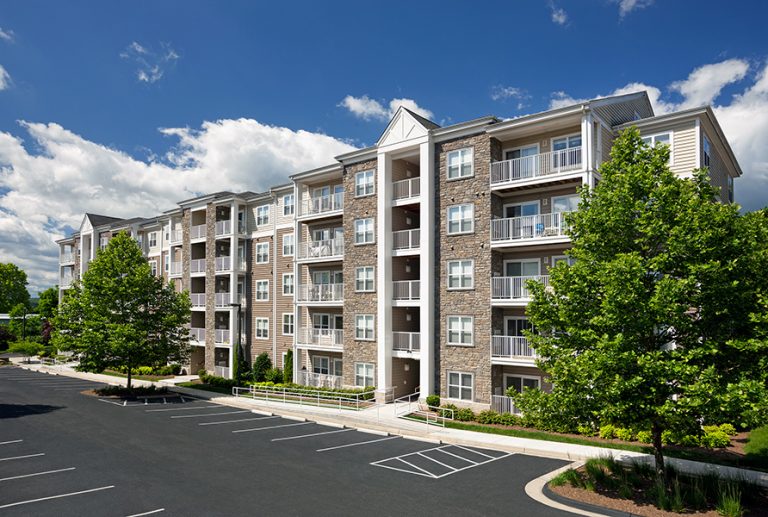 Smiths Landing Apartment Exterior 768x517